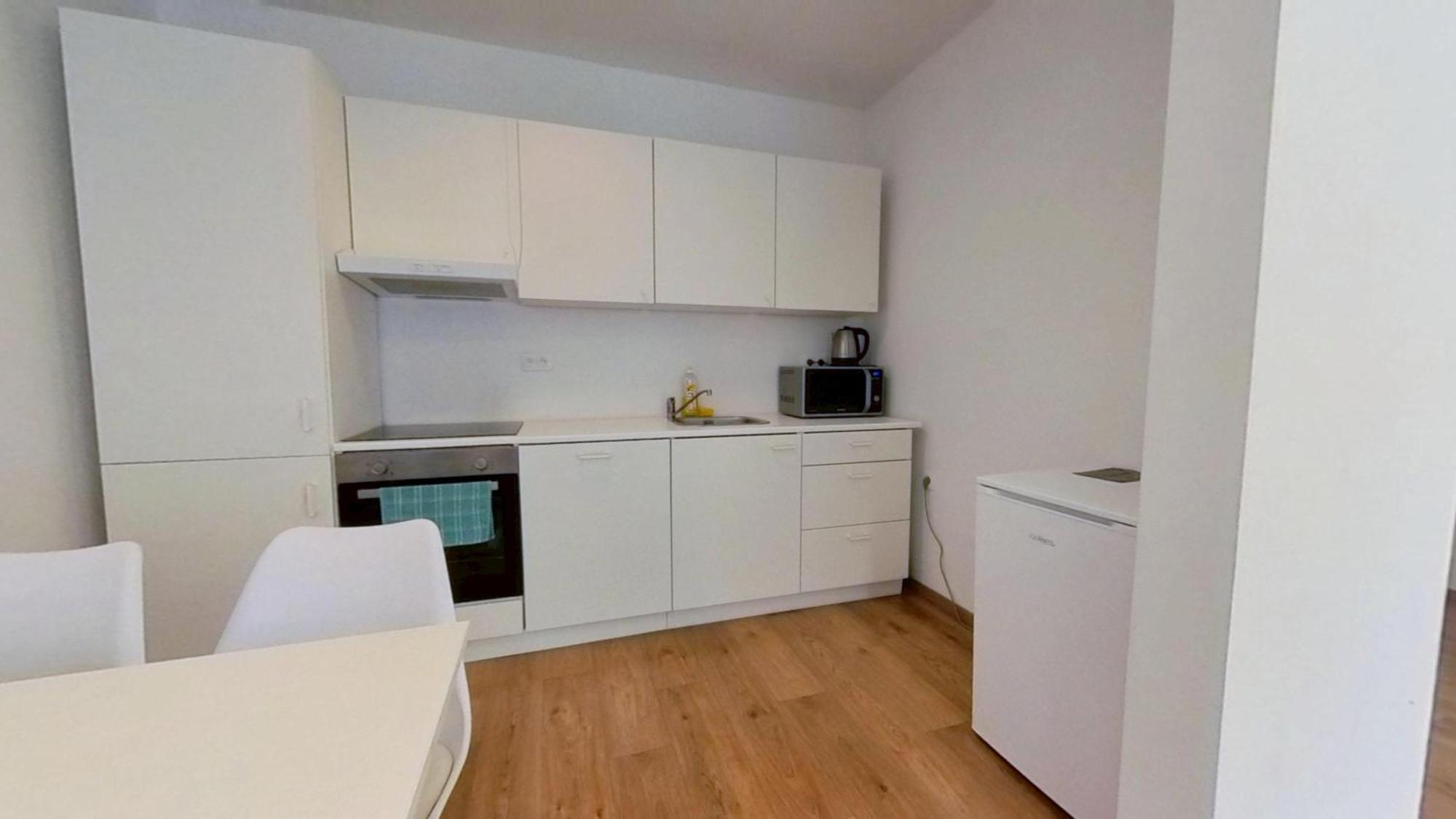 Air-Conditioned 2 Room Apartment, With Terrace, Rovinka 203 Екстер'єр фото